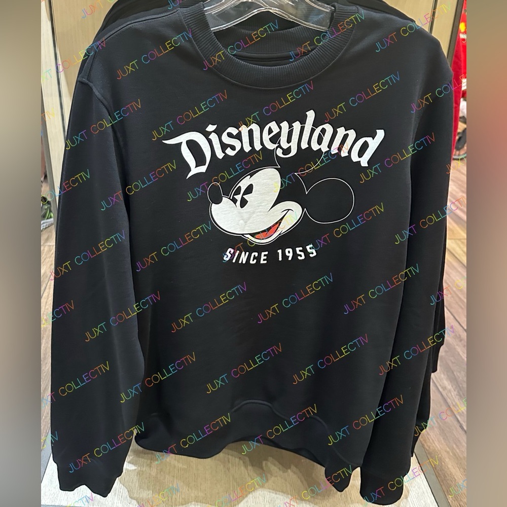 NWT Disney Parks 2025 Disneyland 1955 Mickey Mouse Pullover Crewneck Sweatshirt